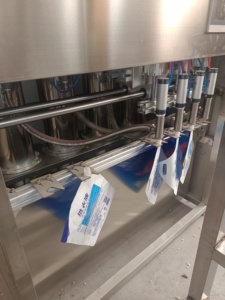 Thép Không Gỉ Mini Pouch Phụ Tự Hỗ Trợ Dọc Túi Làm Đầy Chất Lỏng Máy Đứng Spout Pouch Dầu Gội Chất Lỏng Phụ - Product Image 5