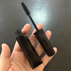 ISMAN - Tubo de Rímel de Lujo de 12 ml con Forma de Diamante, Envase de Plástico Negro Brillante para <span class=keywords><strong>Pestañas</strong></span>, Logotipo Personalizado, Venta al por Mayor - Product Image 4