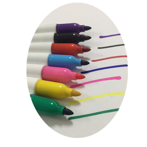 Haute qualité mini taille T-shirt tissu <span class=keywords><strong>marqueur</strong></span> <span class=keywords><strong>stylo</strong></span> pour tissus, à base d'eau coloré bricolage art marqueurs pour écrire sur les vêtements - Product Image 5