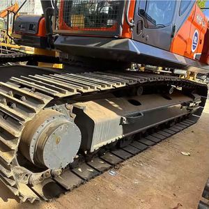 Excavatrice d'occasion Doosan DX300, grande excavatrice mécanique, Doosan DX300 d'origine, 30 tonnes d'équipement de construction en stock - Product Image 4