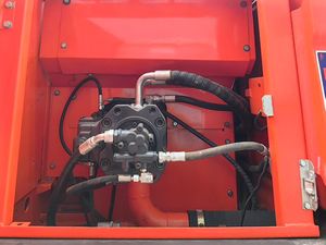 รถขุดตีนตะขาบ Doosan DX225 มือสอง สภาพดี เหมาะสำหรับงานก่อสร้าง - Product Image 6
