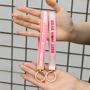 Bán Hàng Nóng Mama Thư Thêu Dây Buộc Dệt Keychain Dây Quyến Rũ Làm Bằng Tay Của Mẹ Ngày Vòng Tay Điện Thoại Tùy Chỉnh Móc Khóa - Product Image 6