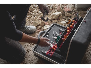 Factory Direct Sale 35L Wheeled ABS <b>Tool</b> <b>Trolley</b> Case High Quality Pollerofessional <b>Tool</b> Try - Product Image 5