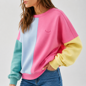 Sudadera Oversize de Mujer con Bloques de Color y Parches, Hombros Caídos, Cuello Redondo, Bordado Personalizado, Estilo Casual Holgado - Product Image 2