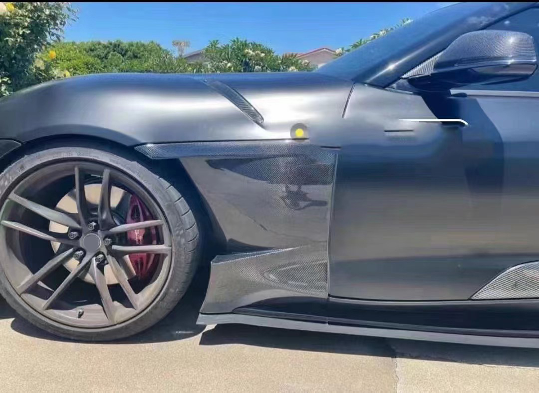 トヨタ スープラ GR A90/A91 (2019-2023) カーボンファイバー トヨタ スープラ GR A90/A91 (2019-2023) カーボンファイバー