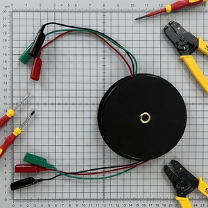 Cables de Prueba Eléctricos Automotrices de Largo Alcance, 20 Pies, PVC, con Clavijas de Cocodrilo Codificadas por Colores, en Carrete, para Mecánicos de Garaje - Product Image 4