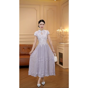 9189 [<span class=keywords><strong>Greo</strong></span> Classic] Nuovo Abito Cheongsam Elegante in Stile Cinese, Viola, con Vita Sottile e Gonna Ampia, per la Stagione Primaverile, in Poliestere - Product Image 3