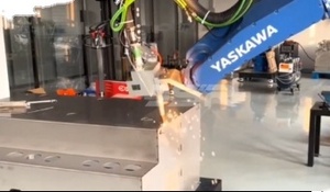 Máquina de Soldadura MIG, Manipulador Industrial, Brazo Robótico de Laboratorio, Robot de Soldadura Yaskawa AR900 - Product Image 2