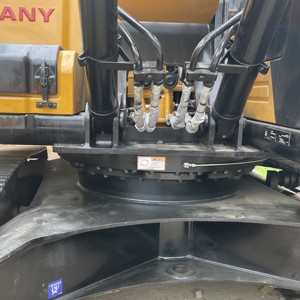 Excavatrice Sany SY215Cpro d'occasion, 22 tonnes, godet de 1,1 m, puissance de 118 kW, modèle 2024, avec équipement pour inspection par rapport et vidéo - Product Image 4