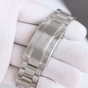 Reloj Deportivo Unisex de Lujo 2025 de 41 mm con Esfera Luminosa, Logotipo Personalizado, Movimiento Mecánico de Acero Inoxidable de Alta Calidad y Reserva de Energía - Product Image 4