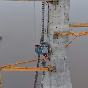 ลิฟต์ก่อสร้างแบบประกอบเอง DAHAN Sc200/200 ความเร็ว 0-50 เมตร/นาที รับน้ำหนักได้ 2000 กิโลกรัม - Product Image 2