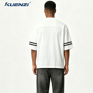T-shirt de sport Kuenzi 100 % polyester à col en V pour hommes, style football américain, canadien et mexicain, avec maille polygonale respirante - Product Image 6