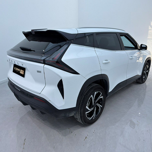 Vehículo Usado Geely Boyue L 2024 1.5T DCT Edición Longteng, SUV Compacto <span class=keywords><strong>de</strong></span> Gasolina, Control <span class=keywords><strong>de</strong></span> Crucero, Techo Panorámico, Volante a la Izquierda - Product Image 4