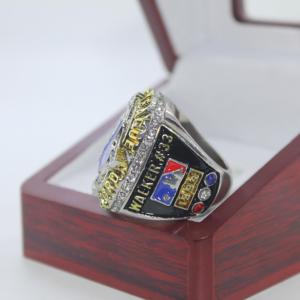Bague commémorative en alliage pour les fans du championnat de baseball des jeunes de Montréal 1994 - Product Image 4