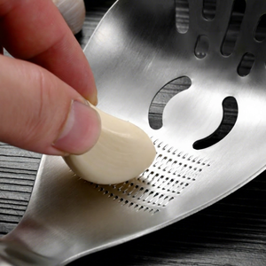 Cuchara Trituradora Multifuncional Manual de Acero Inoxidable 304 de Grado Alimenticio, Colador para Alimentos de Bebé, Ajo y Jengibre, Utensilio de Cocina - Product Image 1