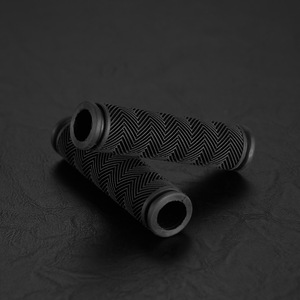 Poignées de guidon de vélo Moguv 22,2 mm en caoutchouc double pour accessoires de VTT - Product Image 4