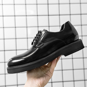 Nuevos Zapatos Formales de Diseño para Hombre - Zapatos de Punta Cuadrada de Alta Gama con Función de Aumento de Altura para Fiestas y Bodas - Product Image 3
