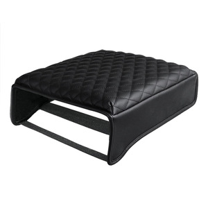 Protector de Consola Central para Ford F150, Alfombrilla de Cuero PU Impermeable, con Bordado a Cuadros Negro - Product Image 4
