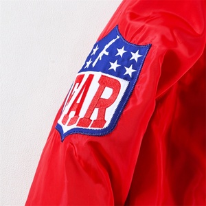 Chaqueta Satinada OEM 100% Algodón, Estilo Urbano, con Apliques Bordados, Chaqueta Bordada con Estampado, Chaqueta de Invierno - Product Image 6