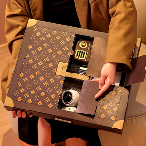 <span class=keywords><strong>Calendrier</strong></span> <span class=keywords><strong>de</strong></span> <span class=keywords><strong>l</strong></span>'<span class=keywords><strong>Avent</strong></span> vide personnalisé 12 ou 15 jours – Boîte <span class=keywords><strong>de</strong></span> <span class=keywords><strong>calendrier</strong></span> <span class=keywords><strong>de</strong></span> <span class=keywords><strong>l</strong></span>'<span class=keywords><strong>Avent</strong></span> au design personnalisé pour <span class=keywords><strong>vin</strong></span> <span class=keywords><strong>rouge</strong></span>, boissons et spiritueux - Product Image 3