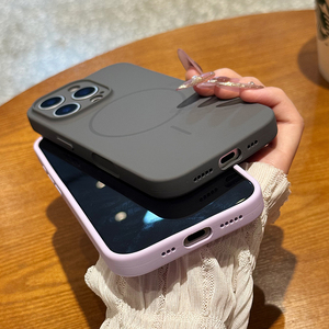 Nuova custodia magnetica in silicone liquido per <span class=keywords><strong>iPhone</strong></span> <span class=keywords><strong>13</strong></span> 14 15 16 <span class=keywords><strong>Pro</strong></span> Max <span class=keywords><strong>con</strong></span> <span class=keywords><strong>protezione</strong></span> per il pulsante di controllo della <span class=keywords><strong>fotocamera</strong></span>, <span class=keywords><strong>cover</strong></span> morbida - Product Image 4