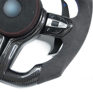 Volant en fibre de carbone LED personnalisé de haute qualité pour BMW M3 M4 Série 3 Série 4 avec palettes de changement de vitesse et garniture en carbone - Product Image 4