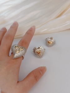 Anelli di lusso alla moda multistile stile <span class=keywords><strong>amore</strong></span> alla moda argento lucido <span class=keywords><strong>con</strong></span> placcatura in oro accessori di lusso per festa di fidanzamento tutti i giorni - Product Image 5
