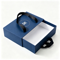 Sacs cadeaux en papier portables avec logo de luxe, sacs d'emballage pour petites entreprises, sacs d'expédition imprimés avec marque