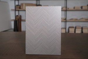 Papel de Lino y Otras Fibras Vegetales E1 Brillante de Primera Clase, Moderno, Resistente a la Humedad y al Agua, 1220x2440mm, Embalaje en Caja de Cartón - Product Image 4