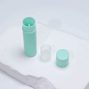 Tubos de Plástico Vacíos para Lápiz Labial, Bálsamo Labial, Desodorante, Capacidad de 5g, Económicos, en Blanco, Negro, Rosa, Azul, Rojo y Amarillo - Product Image 2