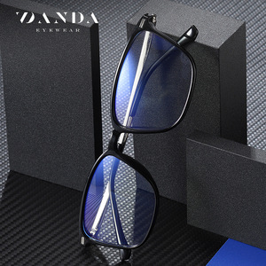 Gafas DANDA con Protección Anti Luz Azul, Montura Completa Rectangular, Unisex, TR90, Ligeras, para Computadora, Modelo 6912 - Product Image 1