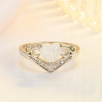 Nouvelle bague en opale en forme de cœur, zircon tendance, bague d'amour pour femmes, bijoux simples pour hommes et femmes, vente en gros