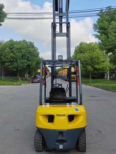 Montacargas Komatsu FD30 Usado de 3 Toneladas, Tracción Delantera, Origen Japón, Capacidad de Carga 3T, Diésel, Usado para Agricultura y Construcción - Product Image 2