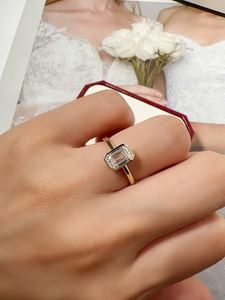 Bague empilable en diamant de laboratoire avec certification IGI, 3 <span class=keywords><strong>carats</strong></span>, <span class=keywords><strong>5</strong></span> <span class=keywords><strong>carats</strong></span>, taille émeraude CVD, 18K/PT950 pour bijoux personnalisés - Product Image 4