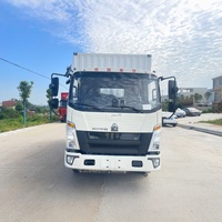 Fournisseur direct d'usine de camions de transport Howo, camions à caisse blindée anti-explosion, spécialement conçus pour le transport de marchandises dangereuses