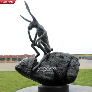 สวนกลางแจ้งสมัยใหม่หล่อโลหะกระต่ายรูปปั้นบรอนซ์คิดประติมากรรมกระต่ายโดยแบร์รี่ Flanagan - Product Image 1