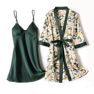 ODM OEM Pyjama d'été confortable pour femme, style décontracté, imprimé floral, en soie et polyester, taille élastique, coupe babydoll, longueur genou, pour la maison - Product Image 2