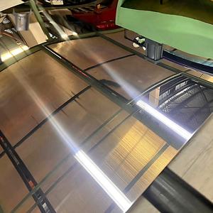 Astm 304 316 2507 301 25mm 8k 2D BA Plaque en acier inoxydable <span class=keywords><strong>creuse</strong></span> décorative dorée de taille personnalisée - Product Image 6