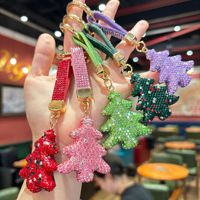 Nouveau porte-clés personnalisé scintillant de la série de Noël : pendentif arbre, bonhomme de neige, chapeau, bonbon, cerf – petit cadeau
