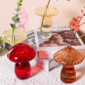 Vasos de vidro feitos à mão em forma de cogumelo para decoração de casa