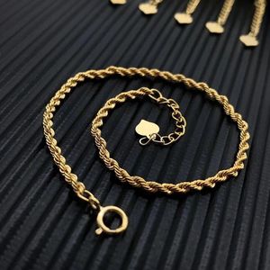 Xinfly Wholesale Hip Hop <b>Chain</b> Twisted <b>Rope</b> Trendy Bracelet Custom Jewelry in 18K Solid Gold - Product Image 2