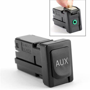 Conector de Interfaz de Audio Auxiliar Toyota de 3.5mm para Montaje en Panel para Corolla, Camry, RAV4 - Product Image 1