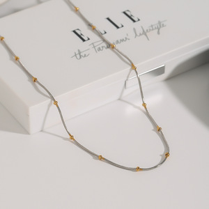 Elegante Collar de Cadena de Hueso de Serpiente Redonda con Bloques de Color Oro y Plata, Estilo Europeo Americano, de Acero Inoxidable con Oro de 18K - Product Image 2