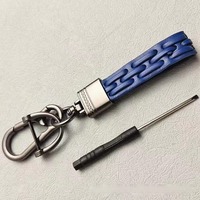Porte-clés simple en cuir tressé avec anneau en D, support de clés pliable pour voiture, moto, sac, accessoires, cadeau