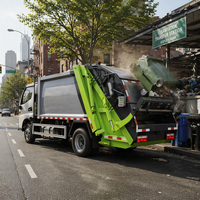 Camion compacteur d'ordures JAC 4x2 8CBM à chargement arrière avec système de compression hydraulique, véhicule à déchets municipaux diesel