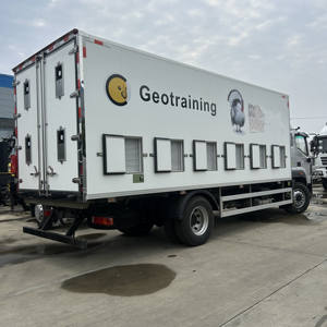 Camion frigorifique Foton 6,8 m pour le transport de poussins d'un jour - Contrôle précis de la température et système de ventilation - Product Image 2