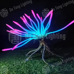 Lumière LED d'extérieur à motif végétal en PVC Fantasy Glow pour décoration de jardin et installation artistique paysagère - Product Image 2