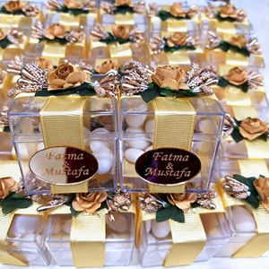 Boîtes à bonbons en plastique personnalisées, cubes de bonbons aux amandes, cadeaux de la Saint-Valentin, souvenirs d'anniversaire, contenants pour cadeaux - Product Image 3