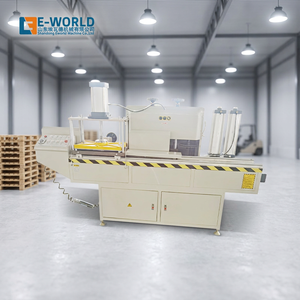Máquina Fresadora de Aluminio Eworld Automática con Control PLC para Sellado de Marcos de Puertas y Ventanas, 220V/380V 6.6kW para Construcción - Product Image 2