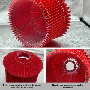 Lampada a Sospensione Moderna Minimalista con Paralume in Tessuto Rosso Fatto a Mano, Ecologica e ad Alta Trasparenza per Ristoranti e Bar - Product Image 4